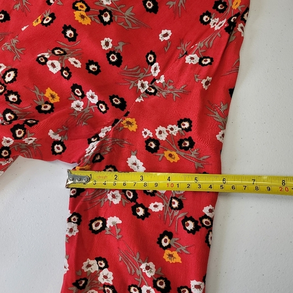 MAJE  V neck Rayelle Flower-print Crepe Dress In Imprime - Picture 6 of 15